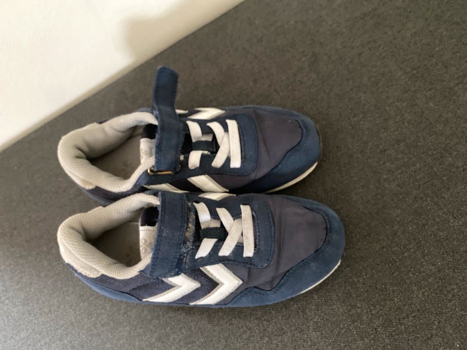 Hummel Turnschuhe Größe 33 in Hamburg