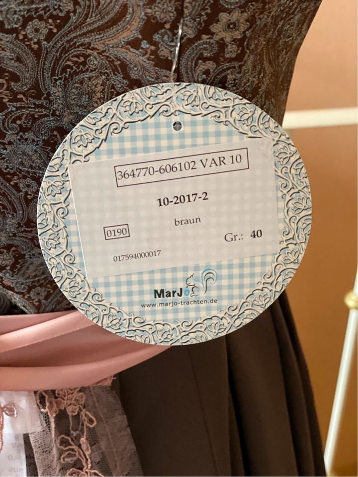 Marjo Dirndl midi neu in Retzstadt