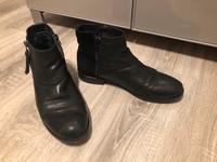 Tommy Hilfiger Damen Stiefelette schwarz Gr. 37 Thüringen - Diedorf bei Mühlhausen Vorschau