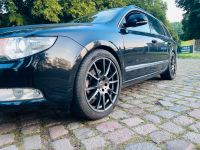 Alufelgen mit Sommerreifen 19 Zoll schwarz - 255/40 R19 5x112 Brandenburg - Neuenhagen Vorschau