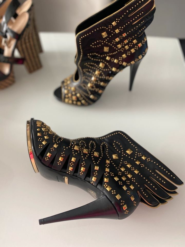 Roberto Cavalli Heels in Nordrhein-Westfalen - Herford | eBay Kleinanzeigen  ist jetzt Kleinanzeigen