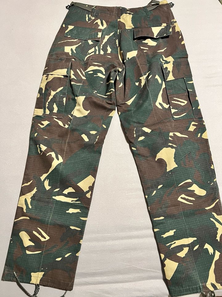 BDU Hose Philippine Army Gr. S in Neustadt a.d.Donau