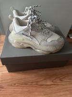 Balenciaga Triple S Frankfurt am Main - Westend Vorschau
