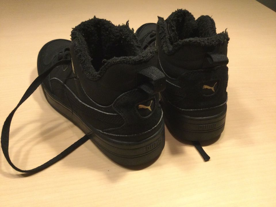 Sneaker PUMA Schuhe schwarz 39 Gr6(keine NIKE) in Königswinter