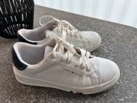 Tommy Hilfiger Sneakers Gr. 40 weiß Jungen Stuttgart - Bad Cannstatt Vorschau