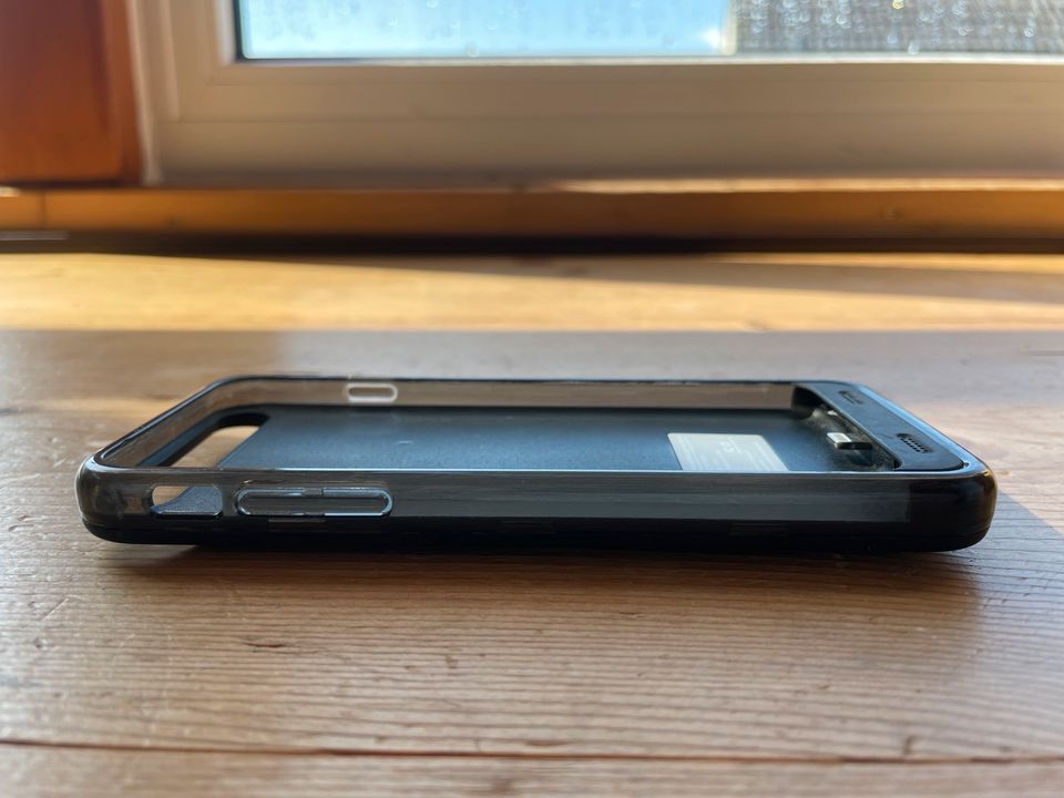 Ladecase / Powerbank Iphone 6s in Lauenförde