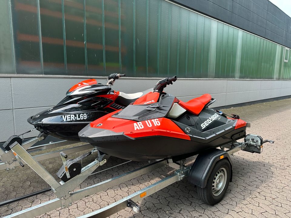 2 Seadoo 1x Spark 90ps 1x RXP 255 rs + Doppeltrailer in Hameln