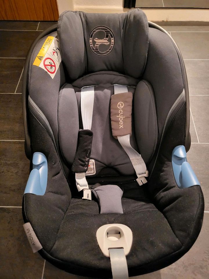 Cybex Aton M i-size Autositz Baby inkl Neugeboreneneinsatz in Hannover