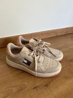 Tommy Hilfiger Damen Sneaker Gr. 36 Nordrhein-Westfalen - Kaarst Vorschau