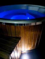 Hot Tub Jaccuzi Whirlpool mieten Verleih mobiler Anhänger Bayern - Hohenroth bei Bad Neustadt a d Saale Vorschau