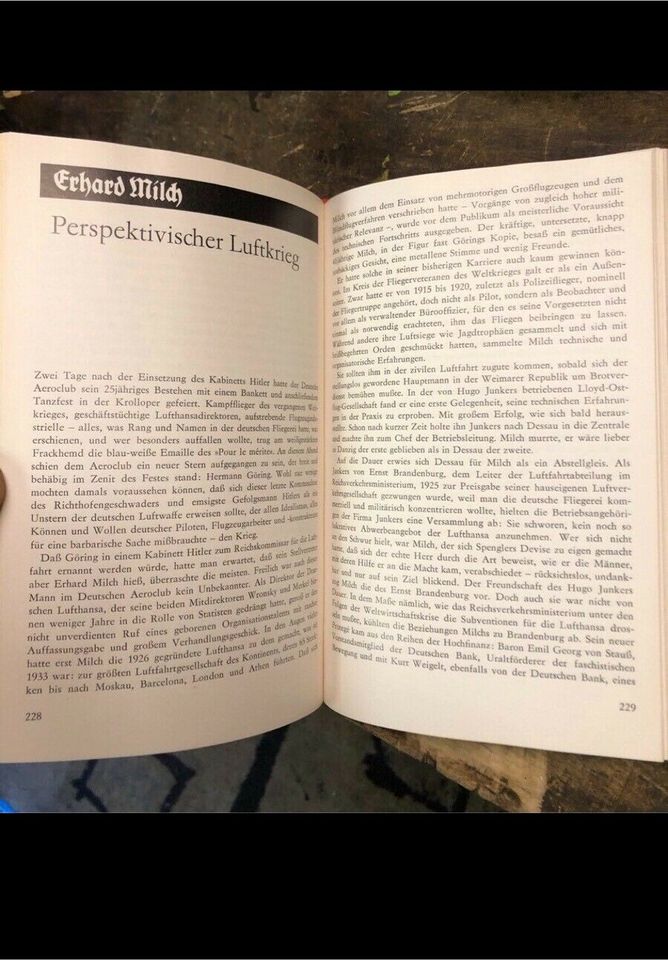 Bücher Lektüre Sachbücher Fachbücher Kriegsbücher Sportbücher DDR in Bentwisch