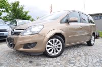 Opel Zafira B Family Plus/TÜV/AU NEU/7-SITZER/XENON Kreis Ostholstein - Ahrensbök Vorschau