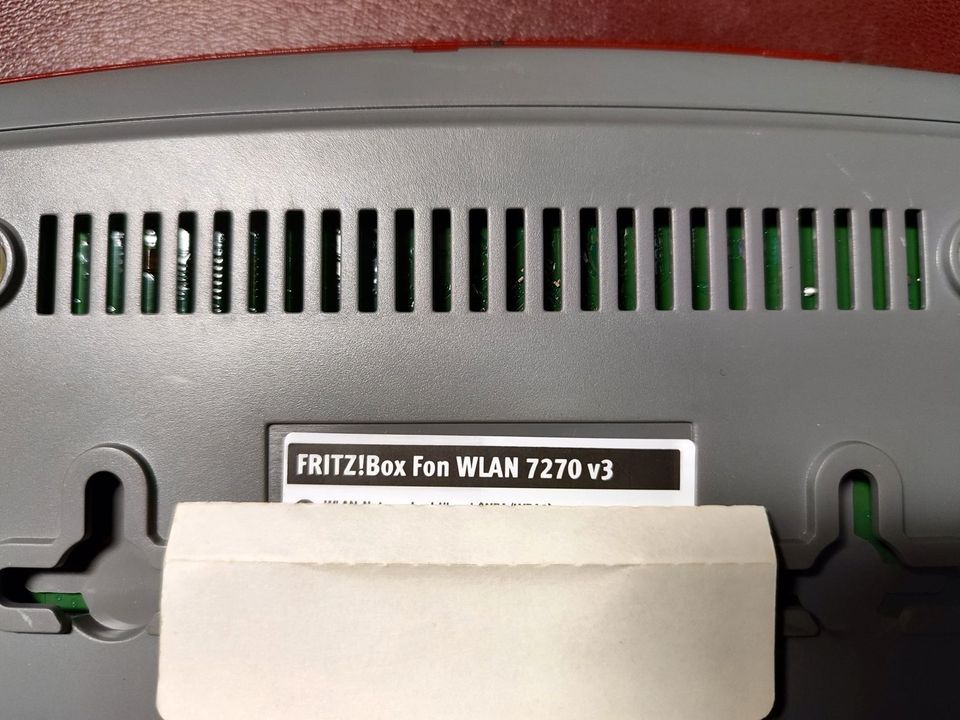 ⭐ 10 Fritz!Box Fon WLAN 7270 v3, defekt ⭐ in Geilenkirchen