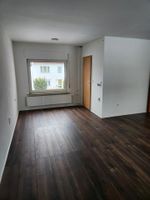 Biete Mietwohnung Erdgeschoss 2,5 ZKB knapp 90 QM plus Garage Hessen - Habichtswald Vorschau
