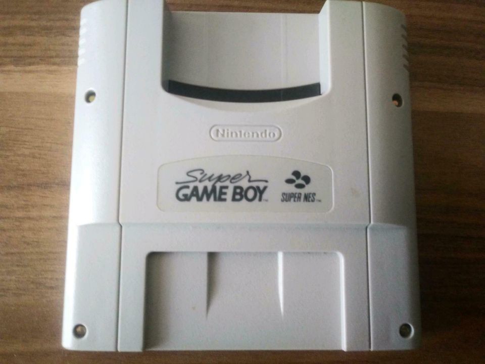 Super Game Boy für Super Nintendo in Gummersbach