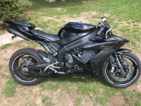 Yamaha R1 rn12 mit Unfall oder Motorschaden Rheinland-Pfalz - Morbach Vorschau