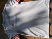 Adidas T'Shirt Sportshirt Größe  152 weiß Nordrhein-Westfalen - Gütersloh Vorschau