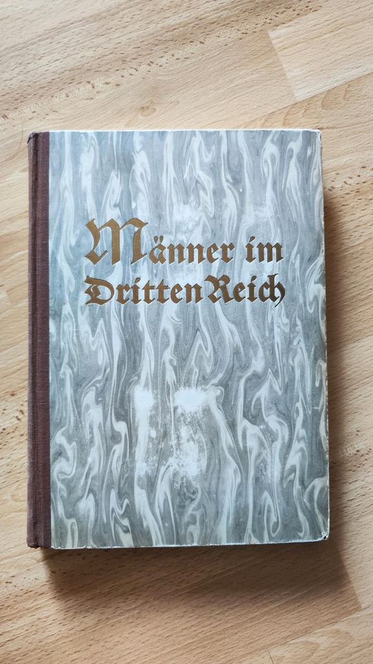 Buch Männer im dritten Reich in Nienhagen