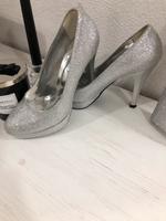 Pumps. Mit clutch Baden-Württemberg - Rastatt Vorschau