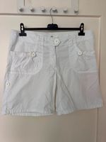 H&M Shorts Weiß Gr. 44 Hose kurz Sommer Urlaub München - Laim Vorschau