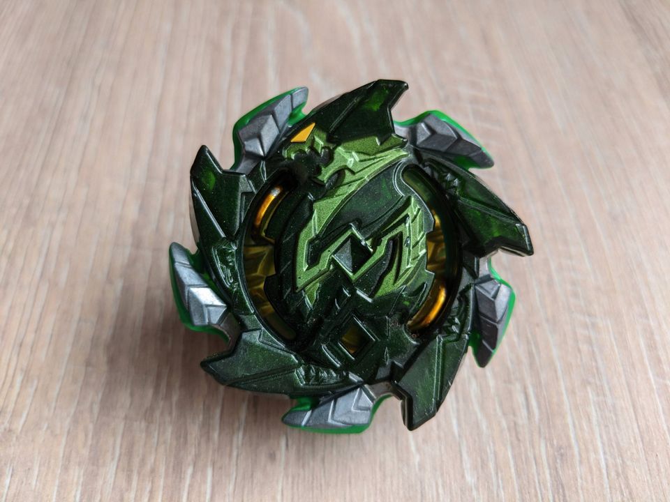 Original Takara Tomy Beyblade Burst Cho-Z- Hell Salamander -Japan in  Rheinland-Pfalz - Mainz | Weitere Spielzeug günstig kaufen, gebraucht oder  neu | eBay Kleinanzeigen ist jetzt Kleinanzeigen