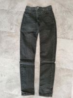 Jeans schwarz, Gr 36 H & M Niedersachsen - Diekholzen Vorschau