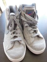 NIKE Sneakers, Gr. 38,5 Hessen - Herborn Vorschau