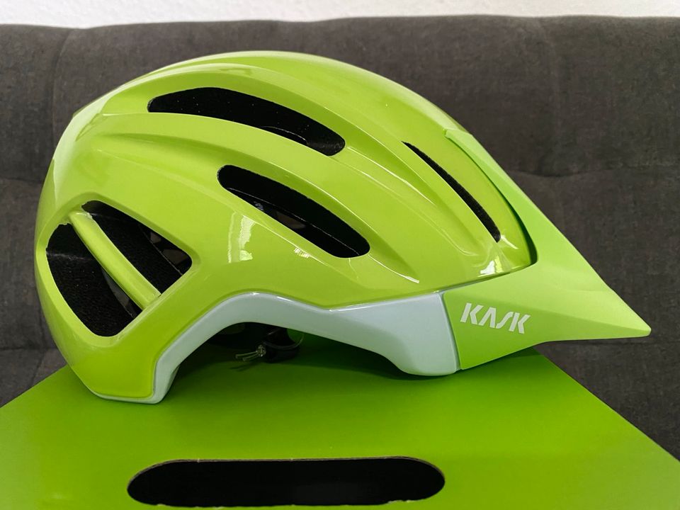 NEU & OVP KASK Helm Fahrradhelm Gr. L OVP & NEU in Essen