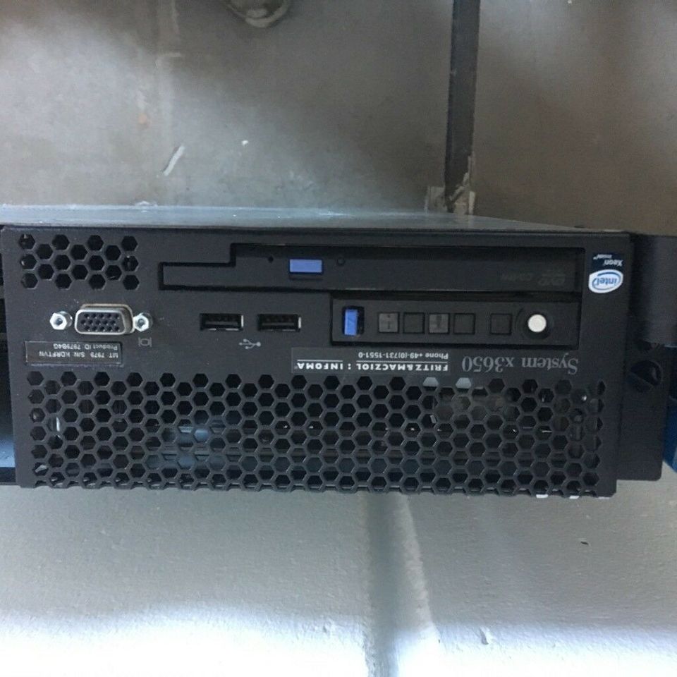 IBM Server System x3650 7979 in Düsseldorf