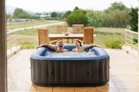 Mobiler Whirlpool Tekapo 158x158x68 cm 4 Personen In-Outdoor NEU Baden-Württemberg - Sauldorf Vorschau