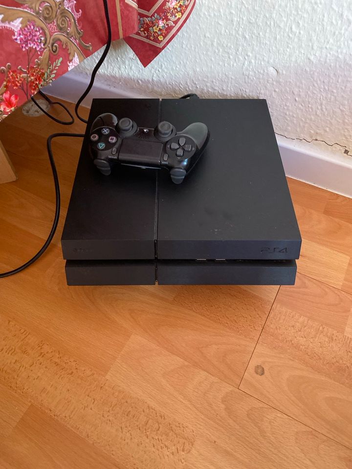 Konsole ps4 in Lippstadt