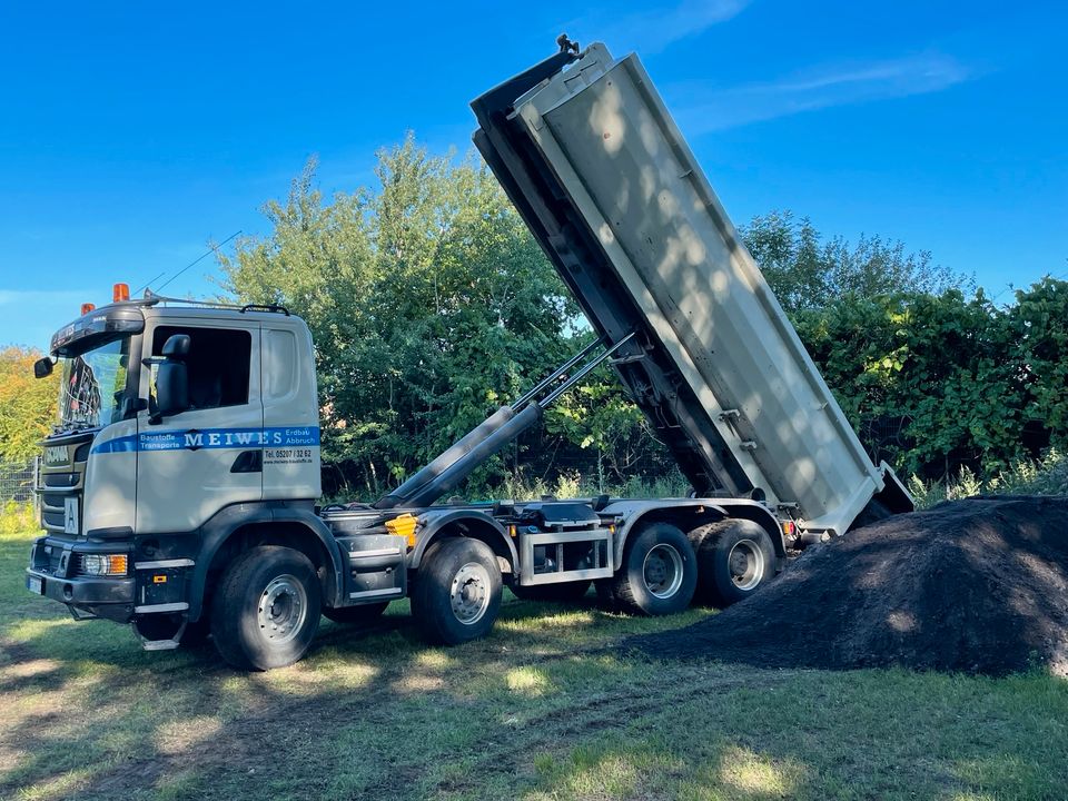 Gesiebter Mutterboden Muttererde Oberboden Erde Gartenerde Humus in Schloß Holte-Stukenbrock