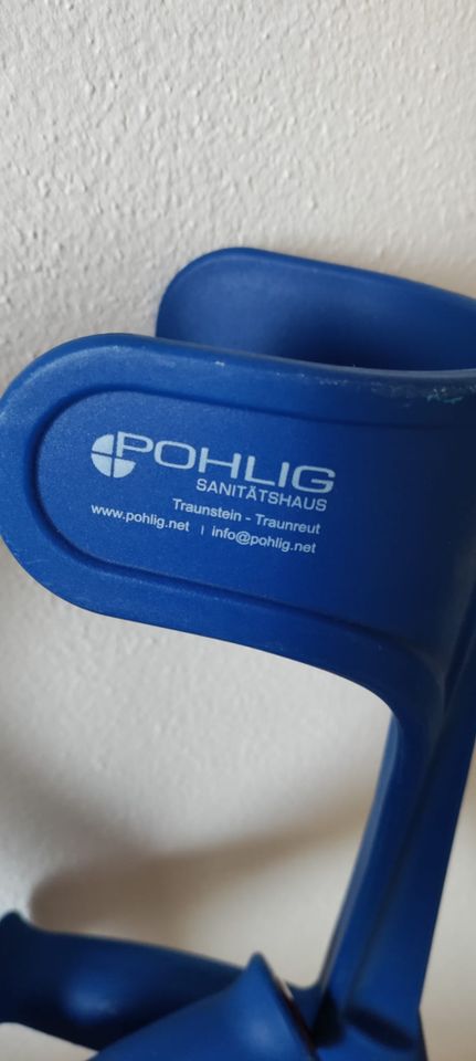 Unterarmstützen - blau - höhenverstellbar - Marke: Pohlig in München
