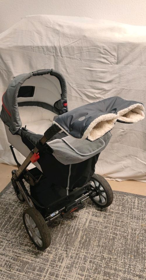 Hartan VIP XL ElefantenSilberDesign Kinderwagen+Babyschale+Zubehö in Erkrath