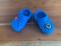 ❤️ Kinder Crocs Toddler Clogs Gr. 22 / 23 blau Jibbitz- Anstecker Leipzig - Burghausen-Rückmarsdorf Vorschau