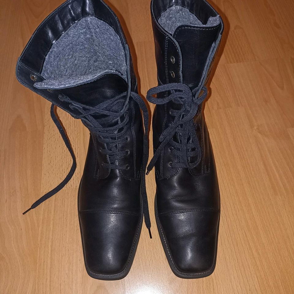 Rover & Lakes..Lammfell Boots / Stiefeletten Gr.43..warm & bequem in Leipzig