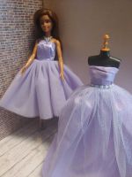Barbie in Fliederfarbener Kleidung Nordrhein-Westfalen - Nettetal Vorschau