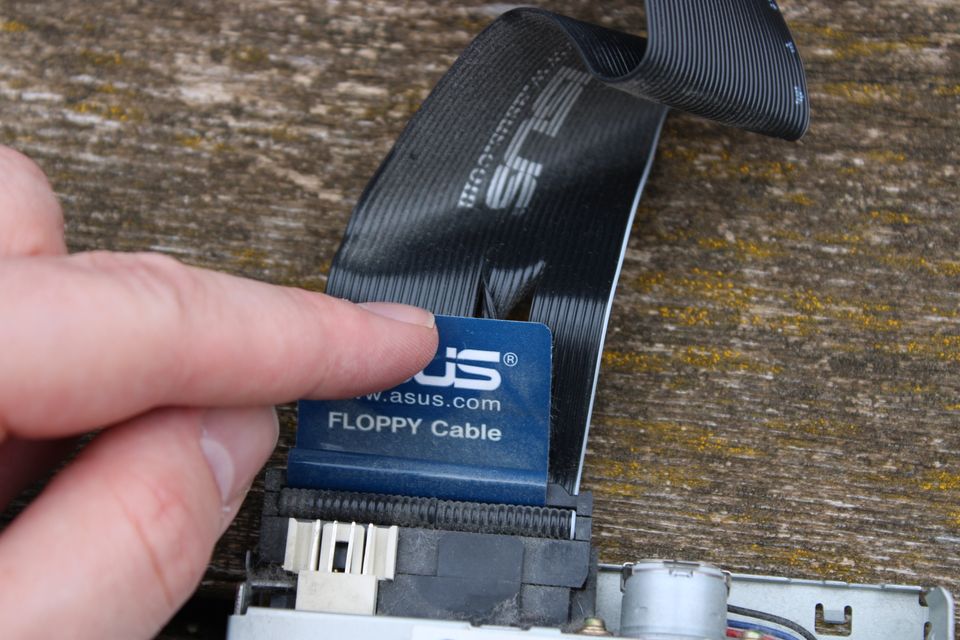 ASUS Floppydisk Laufwerk in Ichenhausen