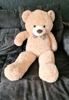 Teddybär ca. 1m groß Nordrhein-Westfalen - Versmold Vorschau