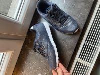 Reebok classic Lux blau schimmernd 38 weiß Sneaker Sport Schuh Nordrhein-Westfalen - Stolberg (Rhld) Vorschau