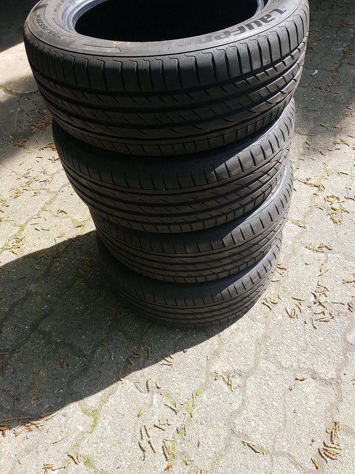 Vier Reifen 205 55 zr16 7mm guter Zustand Sommer in Drakenburg