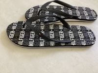 Tommy Hilfiger Flip Flop´s Herren Zehentrenner Badeschuhe Gr.45 Sachsen - Chemnitz Vorschau