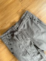 H&M Gr. 40 Anzughose Chino grau hellgrau Gürtel Hose Bayern - Mittenwald Vorschau