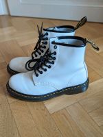 Dr. Martens Boots Stiefel Gr. 39/39,5 weiß Dresden - Löbtau-Nord Vorschau