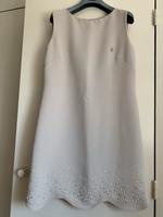 Elegantes Kleid von Rinascimento Italien beige M perlenverziert Nordrhein-Westfalen - Stolberg (Rhld) Vorschau