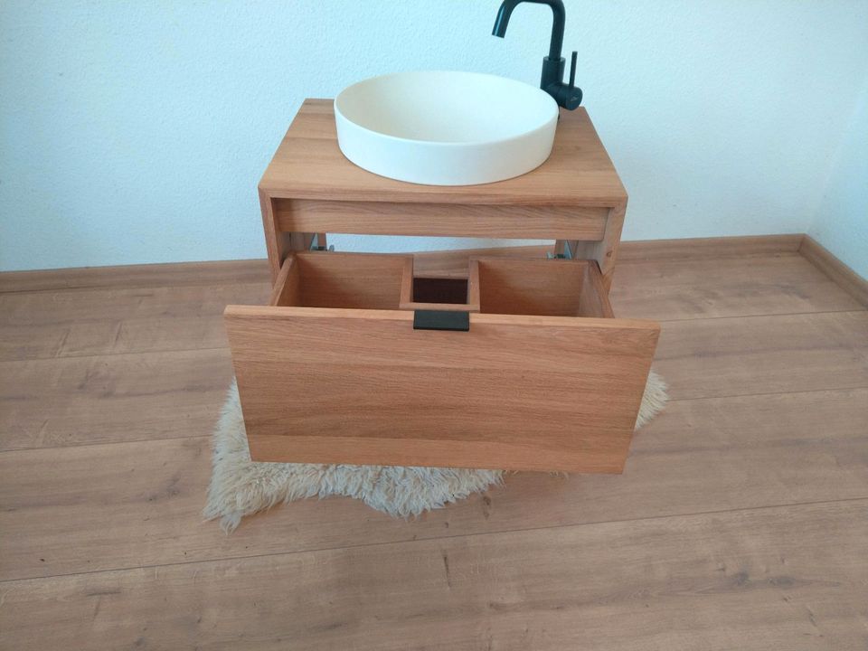 Waschtisch Unterschrank Badezimmermöbel Sanitär Gästebad in Lübbecke 
