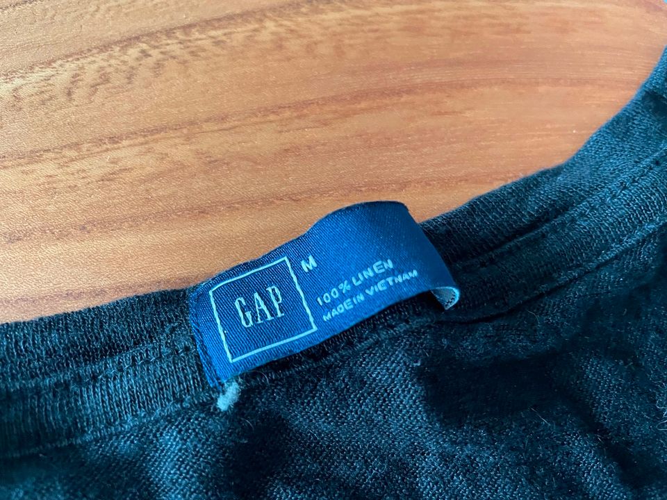 GAP T-Shirt – schwarz – M - „durchscheinend“ in Düsseldorf