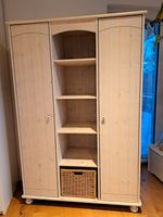 Massiv Holz Möbel Babyzimmer Kinderzimmer weiß lasiert 3 teilig Baden-Württemberg - Weingarten (Baden) Vorschau