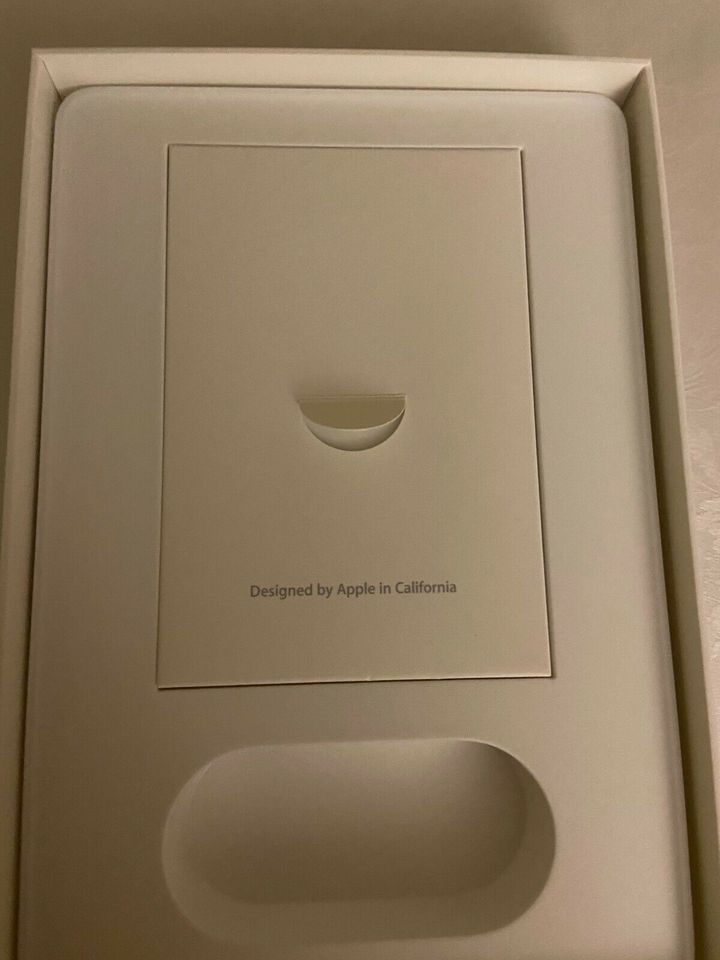 Apple original iPad Mini 16 GB wifi blaue Schutzhülle Top wie Neu in Stockach