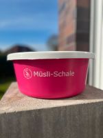 Große ! Pferde Müsli Schale mit Deckel 5 l Niedersachsen - Sande Vorschau